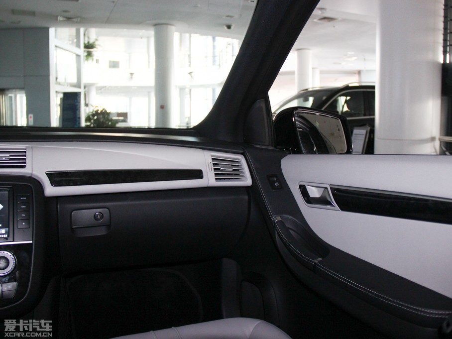 2014YR R 400 4MATICA