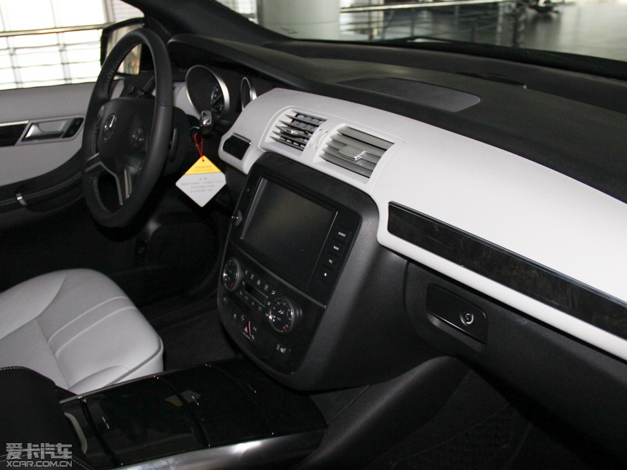 2014YR R 400 4MATICA