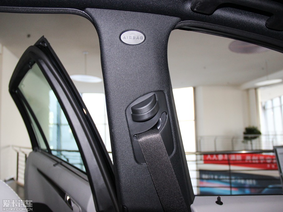 2014YR R 400 4MATICA