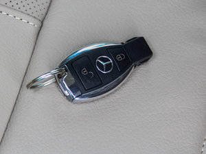 2014R 320 4MATIC̄ ܇耳