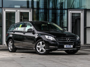 2014R 320 4MATIC̄ w^