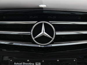 2014R 320 4MATIC̄ ^