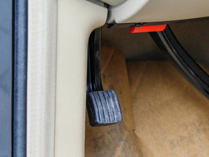 2014R 320 4MATIC̄(w) v܇Ƅ