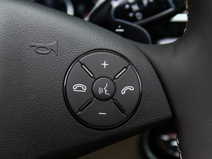 2014R 320 4MATIC̄(w) п؅^(q)