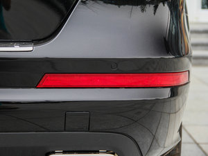 2014R 320 4MATIC̄ ^