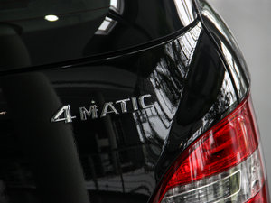 2014R 320 4MATICA ^