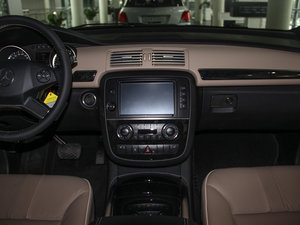 2014R 320 4MATICA п_