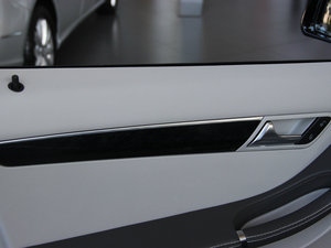 2014R 400 4MATIC̄ g