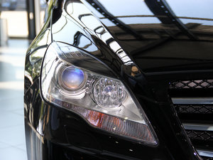 2014R 400 4MATIC̄ ^