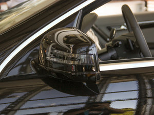 2014R 400 4MATIC̄ ^