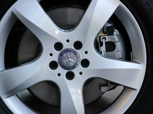 2014R 400 4MATIC̄ ^