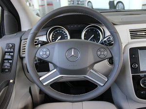 2014R 400 4MATIC̄(w) P