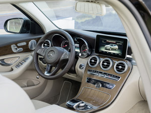 2014款C 200 中控区