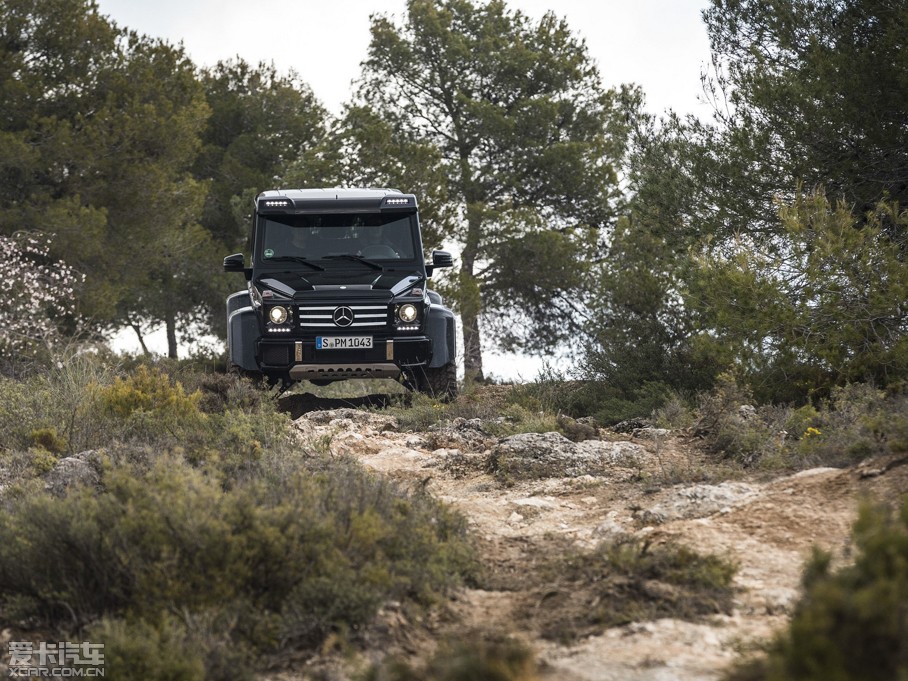 2015YG G 500 4x4 Concept