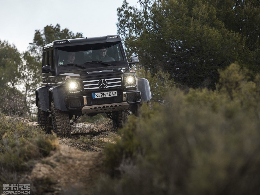 2015YG G 500 4x4 Concept