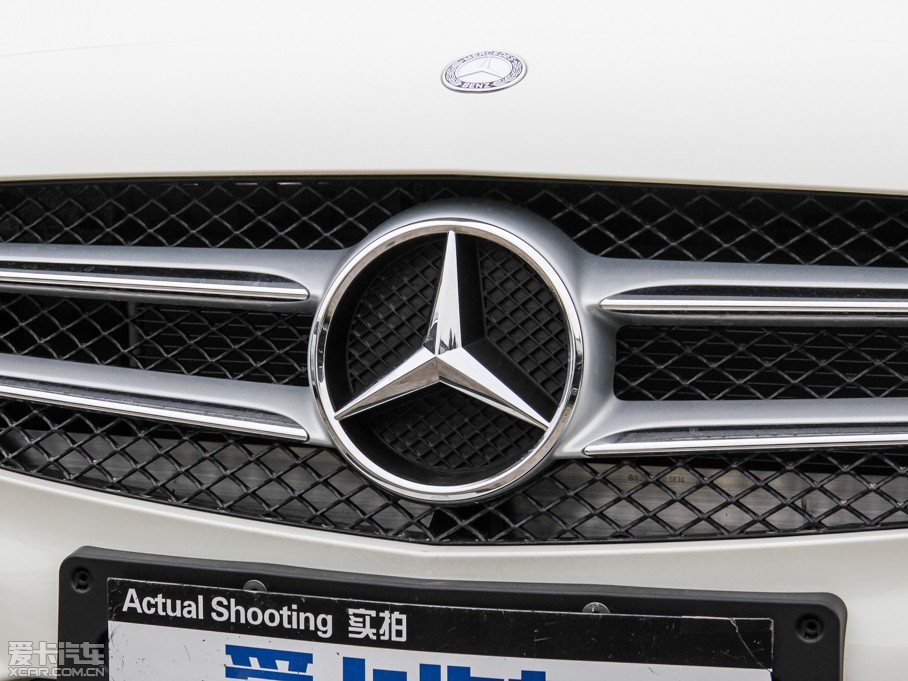 2015YA(M) A 200 \