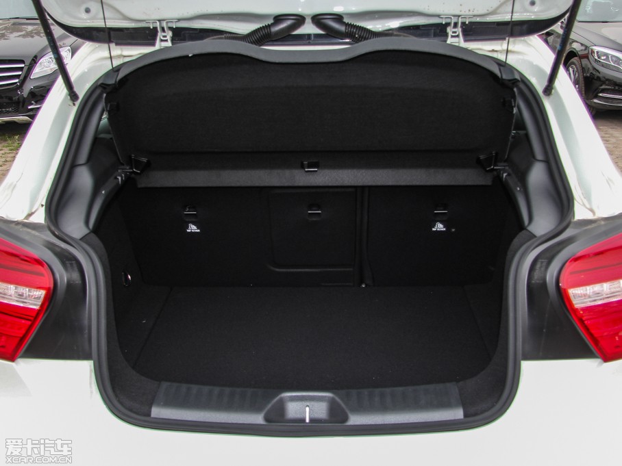 2015YA(j)(M(jn)) A 200 \(yn)(dng)