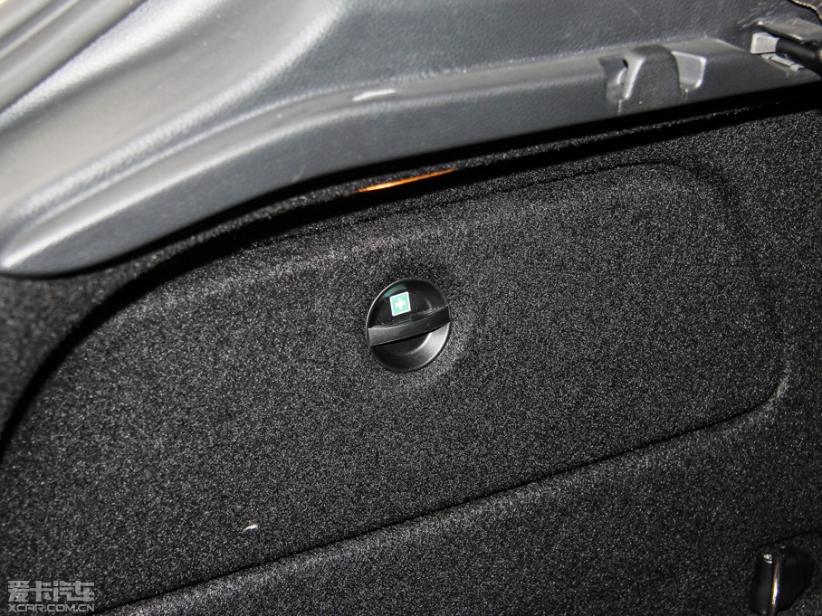 2015YA(M) A 200 \