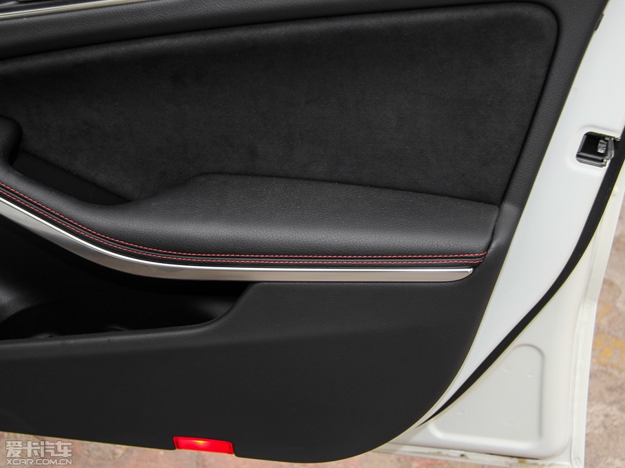 2015YA(M) A 200 \