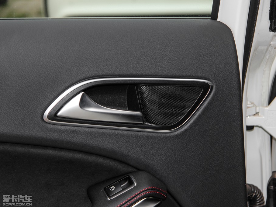 2015YA(M) A 200 \