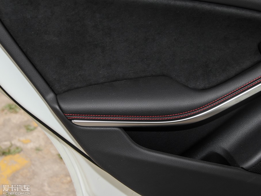 2015YA(M) A 200 \