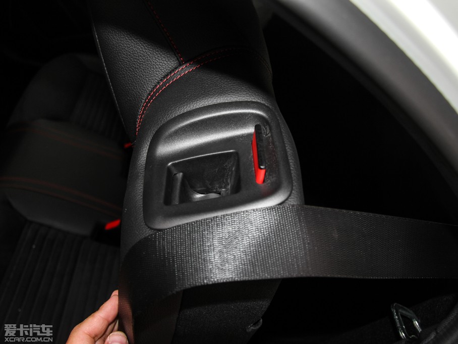 2015YA(M) A 200 \