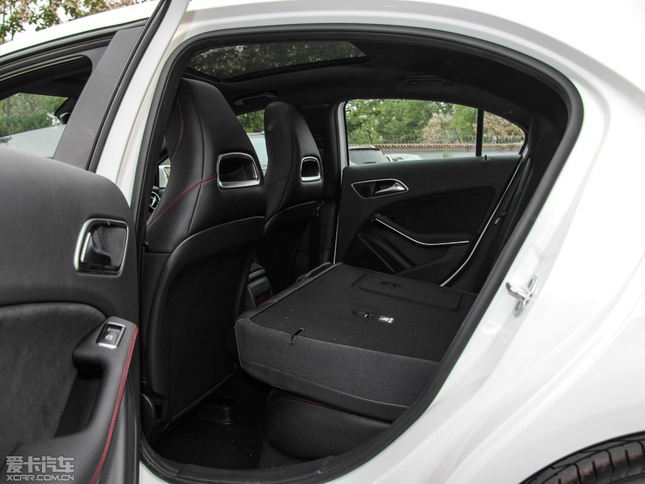 2015YA(M) A 200 \