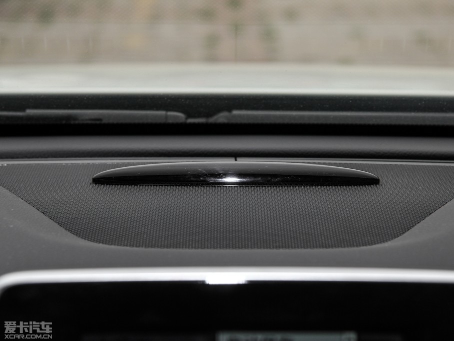 2015YA(M) A 200 \