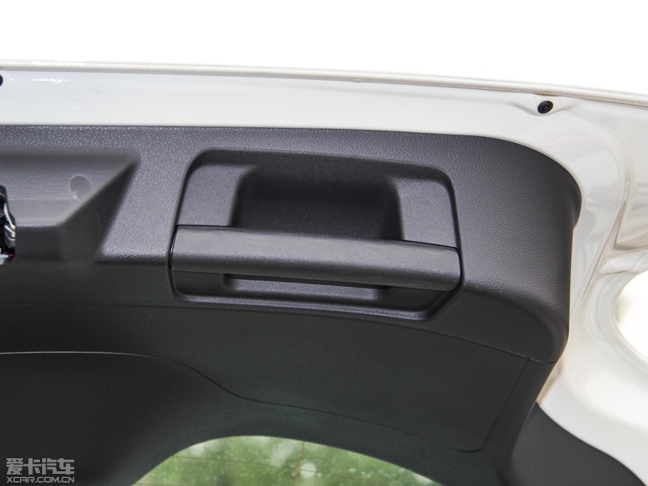 2015��YA��(�M��) A 200 �\����