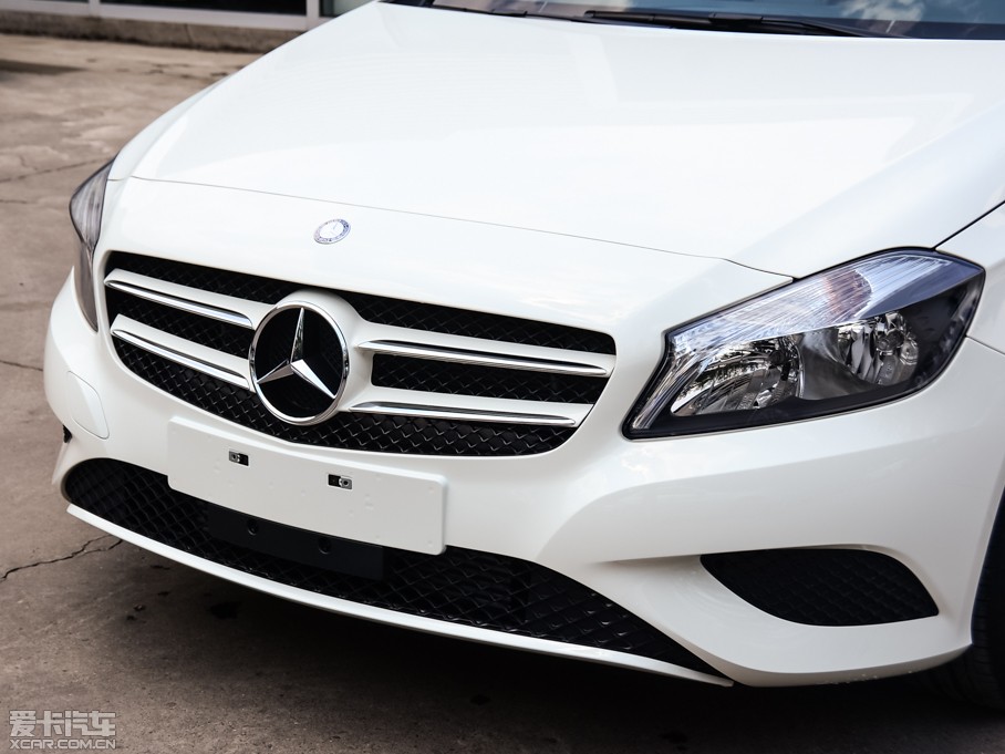 2015YA(M) A 180 ˜