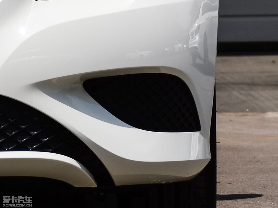 2015YA(M) A 180 ˜