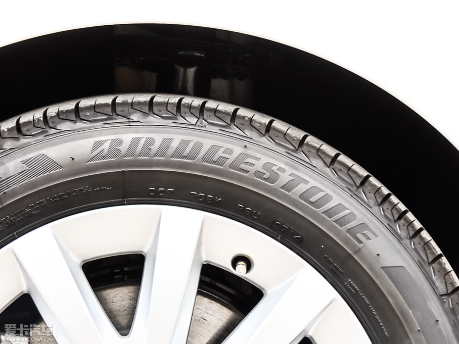 2015YA(M) A 180 ˜