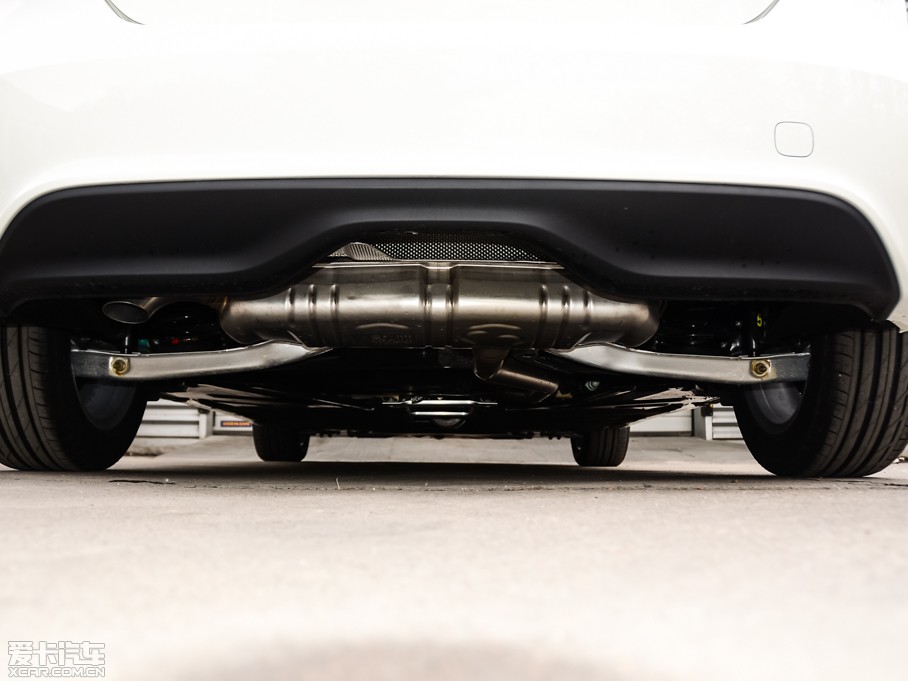 2015YA(M) A 180 ˜