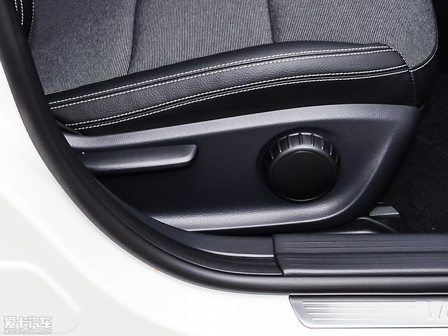 2015YA(M(jn)) A 180 (bio)(zhn)