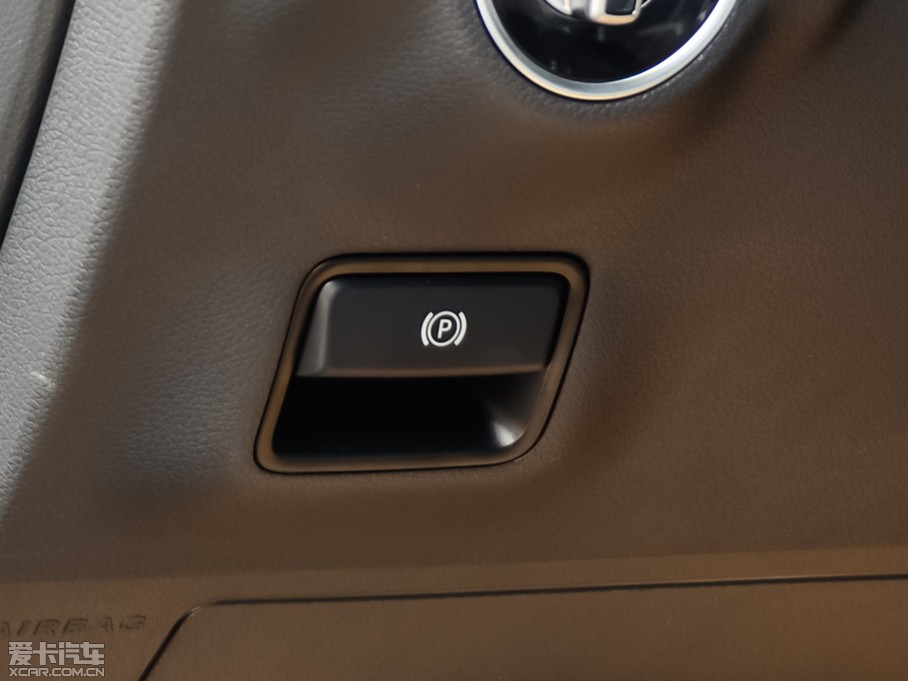 2015��YA��(�M��) A 180 �˜���