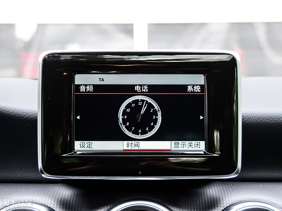 2015��YA��(�M��) A 180 �˜���