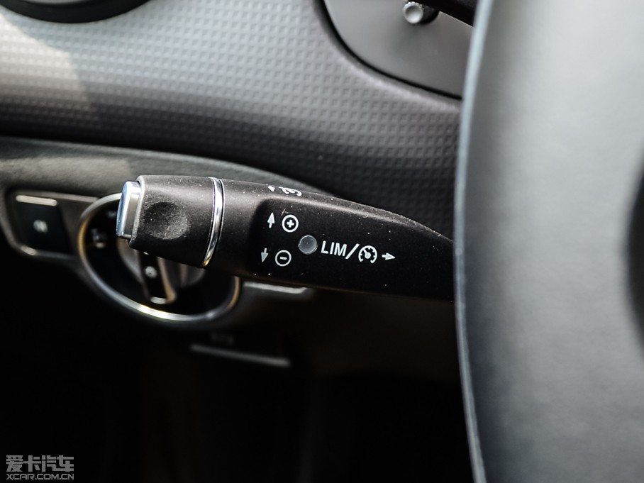 2015��YA��(j��)(�M(j��n)��) A 180 ��(bi��o)��(zh��n)��