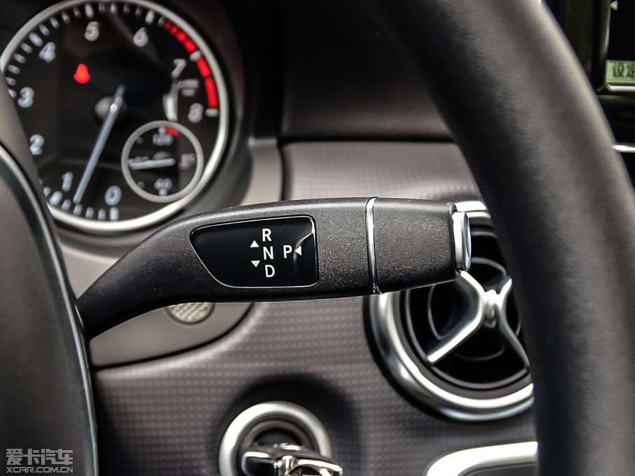 2015YA(M) A 180 ˜