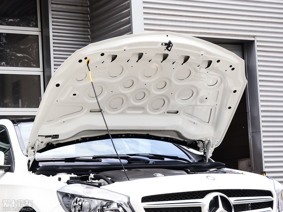 2015YA(M) A 180 ˜