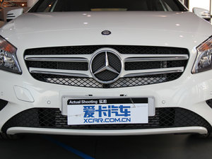 2015款A 180 中网