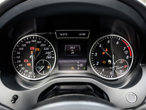 2015款A 180 标准型 仪表