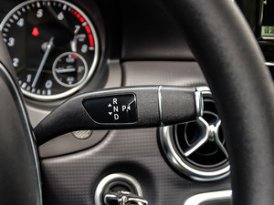 2015款A 180 标准型 换挡杆