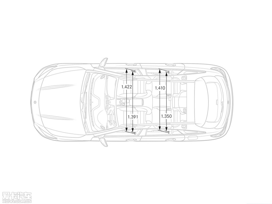 2015��YCLA�C��܇ CLA 250 AMG Line