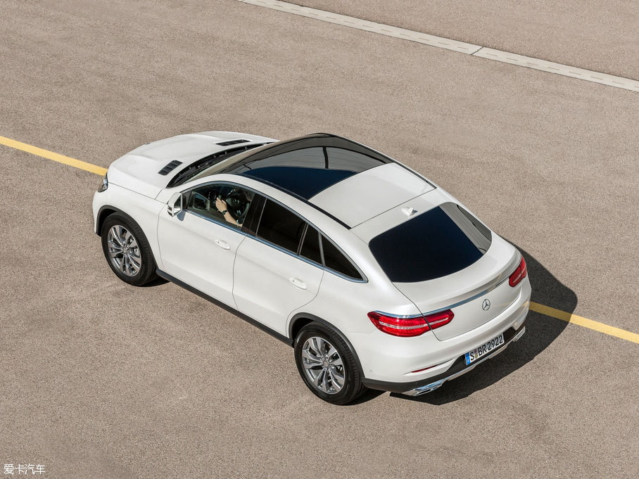 2015YGLECoupe GLE 400 4MATIC