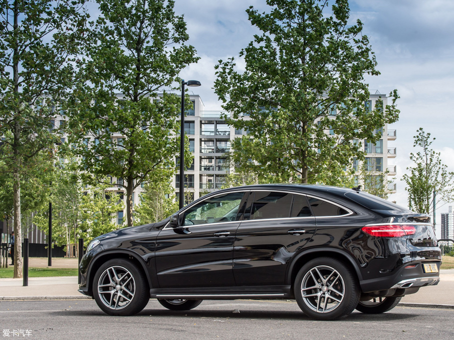 2015YGLECoupe GLE 350 d