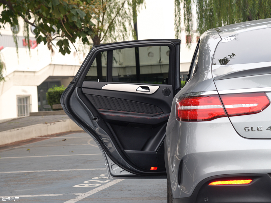 2015YGLECoupe GLE 450 AMG 4MATIC