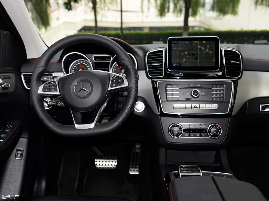 2015YGLECoupe GLE 450 AMG 4MATIC