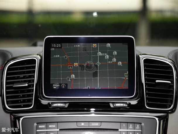 奔馳(進(jìn)口)2015款奔馳GLE 運(yùn)動SUV