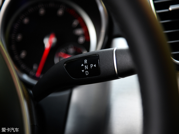 奔馳(進(jìn)口)2015款奔馳GLE 運(yùn)動(dòng)SUV