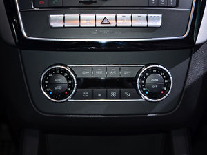 2015GLE 450 AMG 4MATIC п؅^(q)